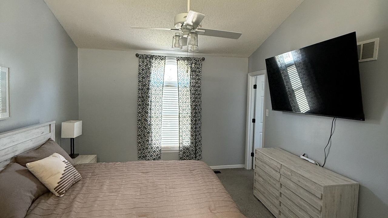 Photo of Bedroom in Bermuda