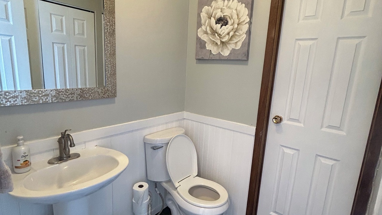 Photo of Bathroom in Dexter