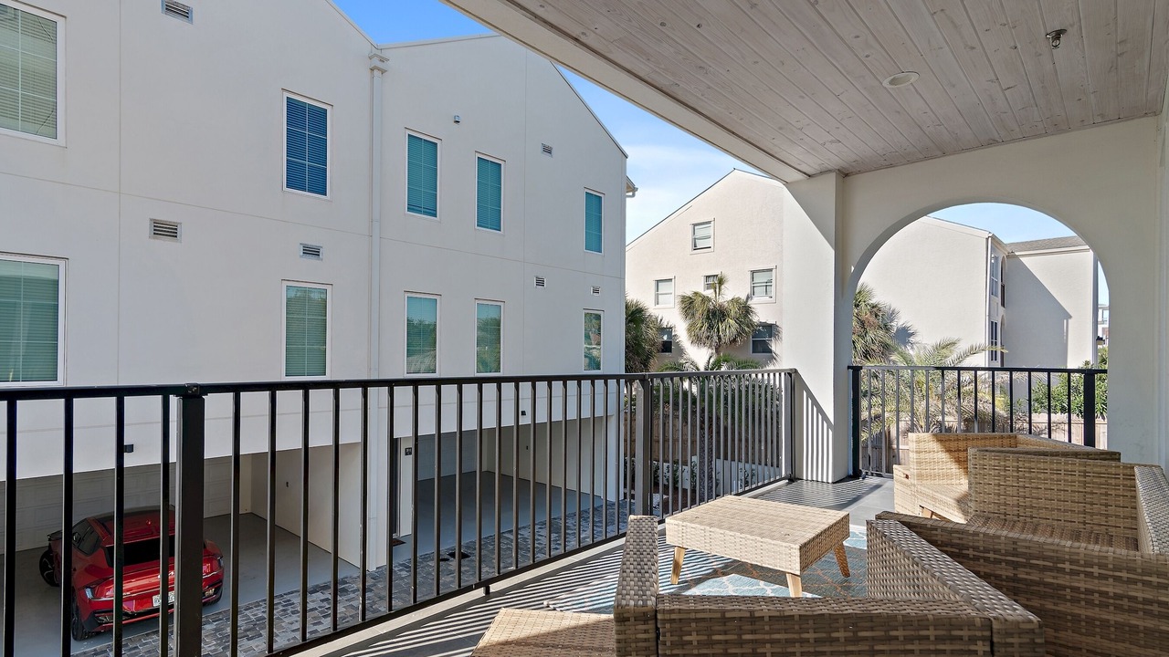 Photo of Patio Balcony in Laguna Beach
