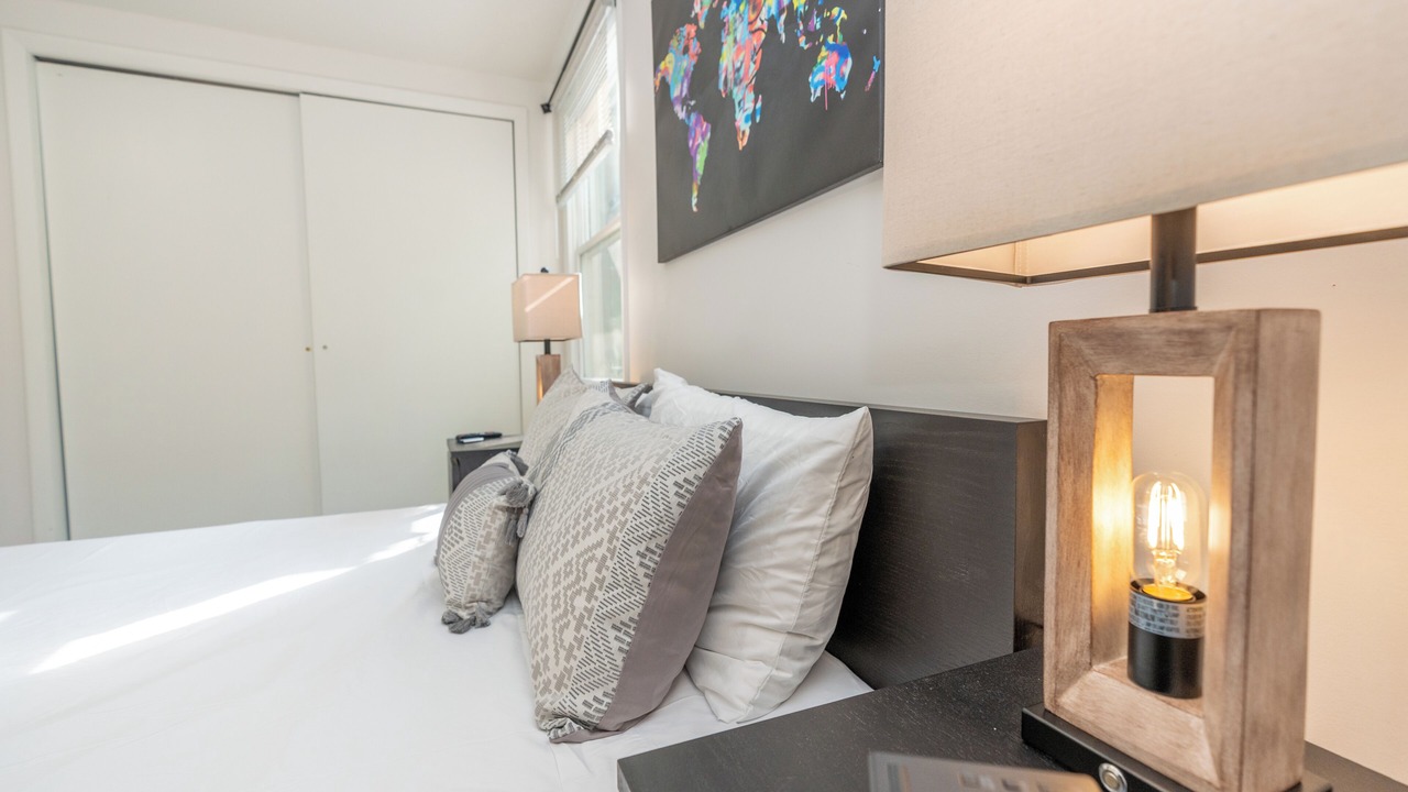 Photo of Bedroom in Amherst Center