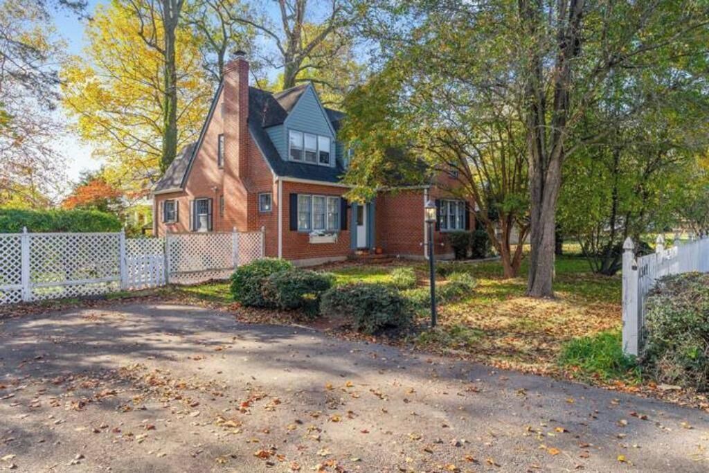 Photo of Outdoor in Glen Allen