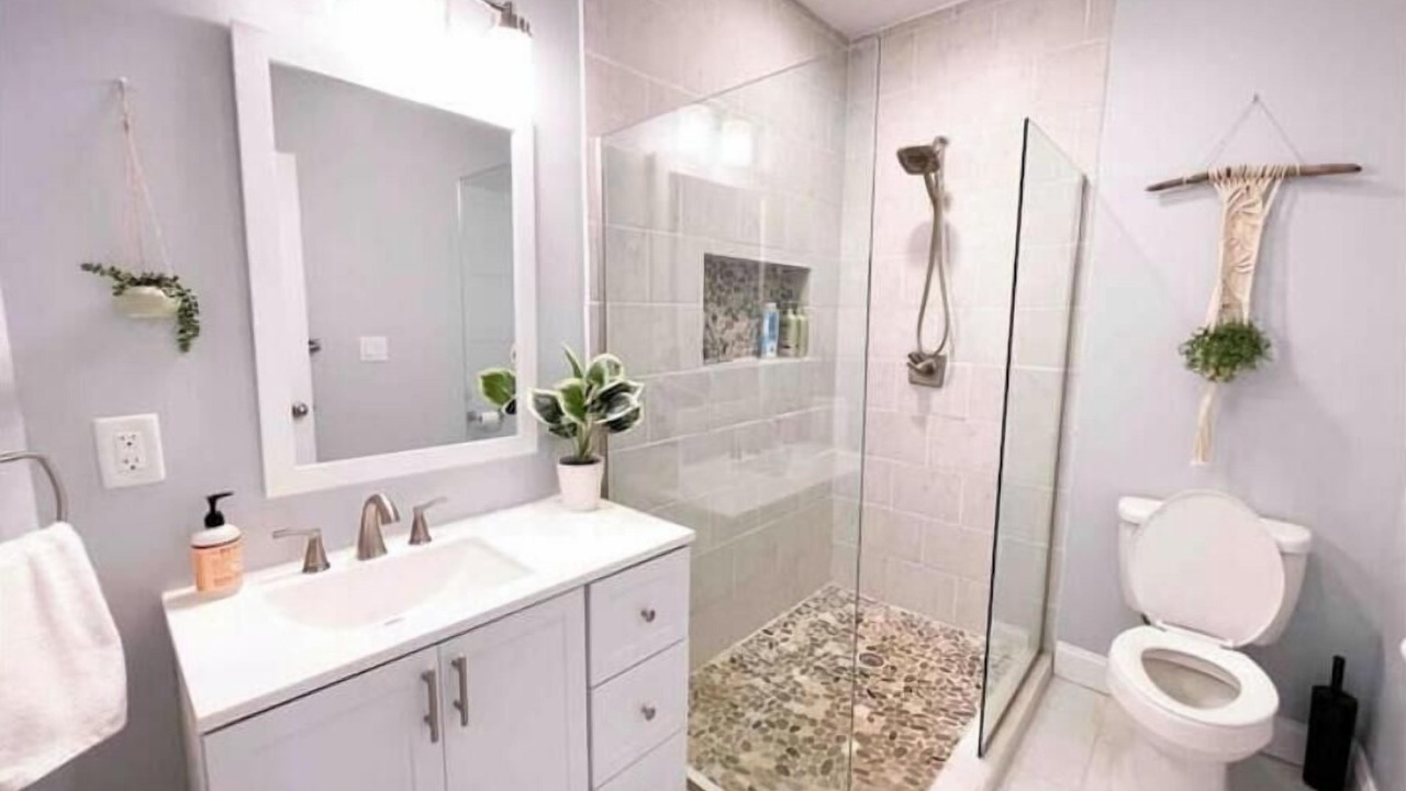 Photo of Bathroom in Mosby