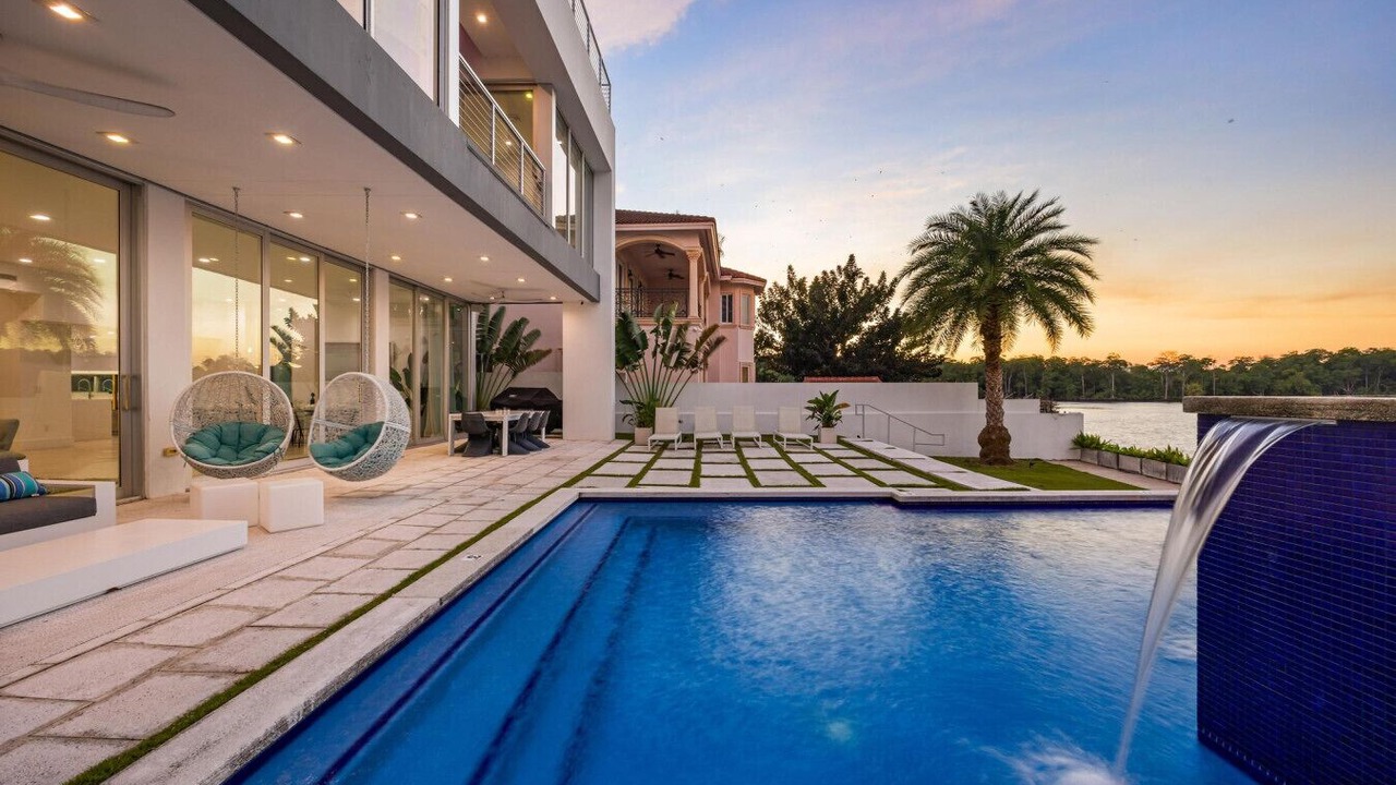Photo of Outdoor in Sunny Isles Beach