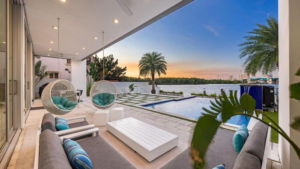 Photo of Outdoor in Sunny Isles Beach