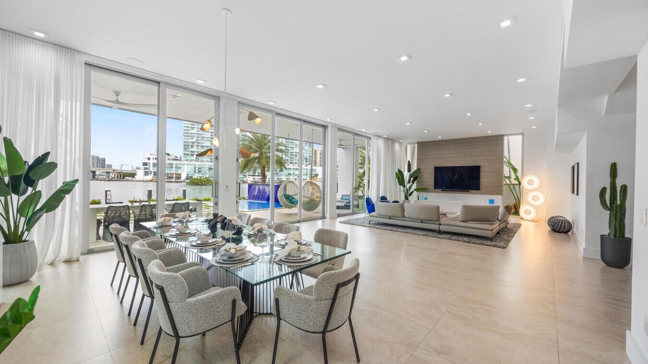 Photo of Outdoor in Sunny Isles Beach