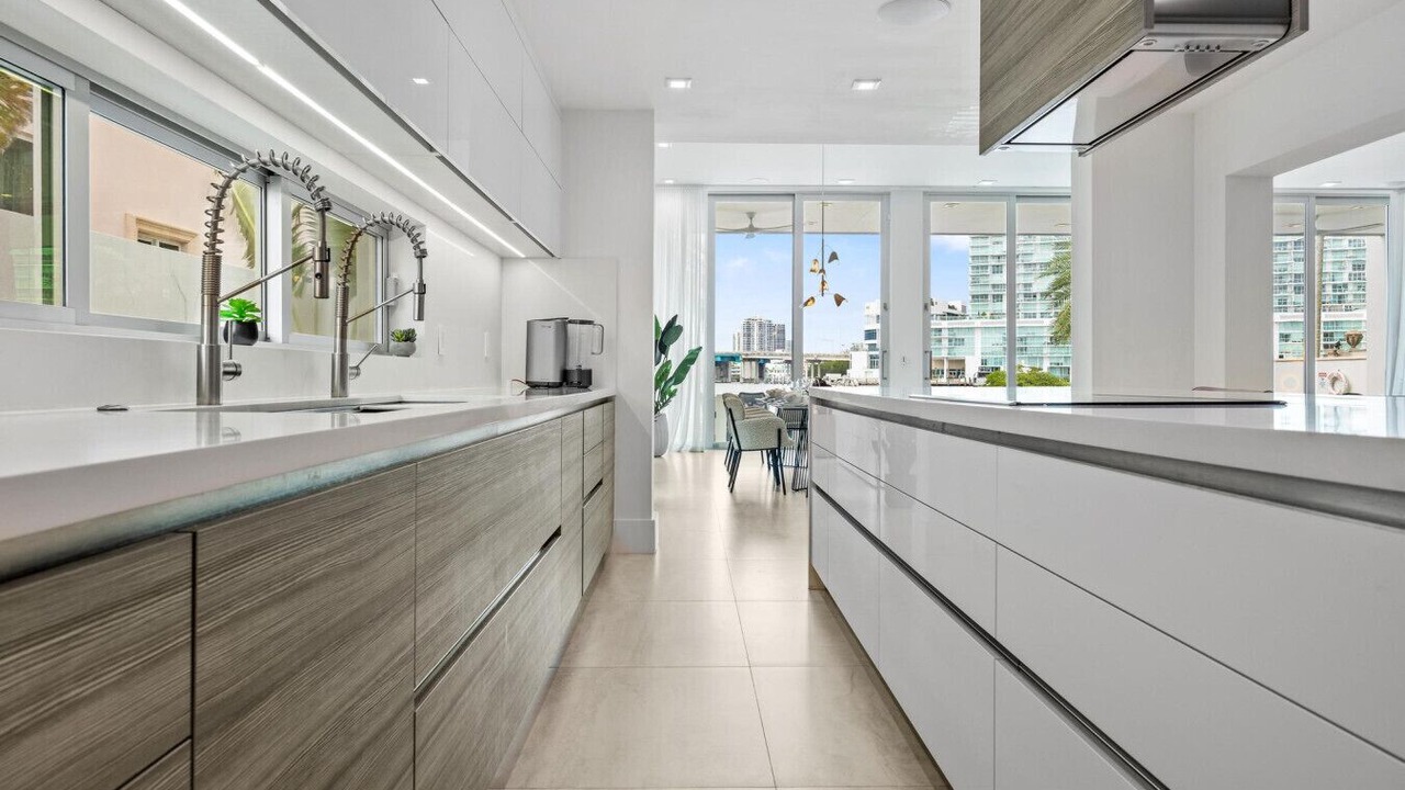 Photo of Others in Sunny Isles Beach