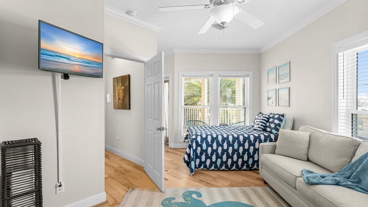 Photo of Livingroom in Kiska Beach