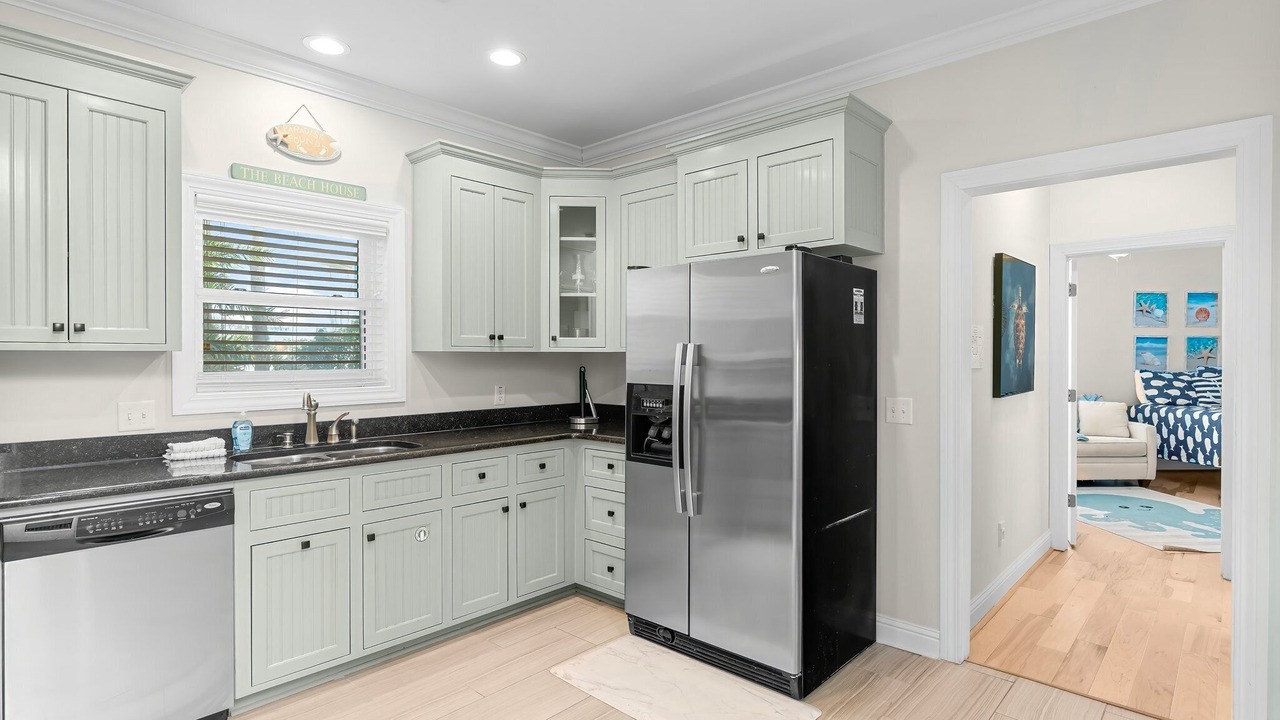 Photo of Kitchen in Kiska Beach