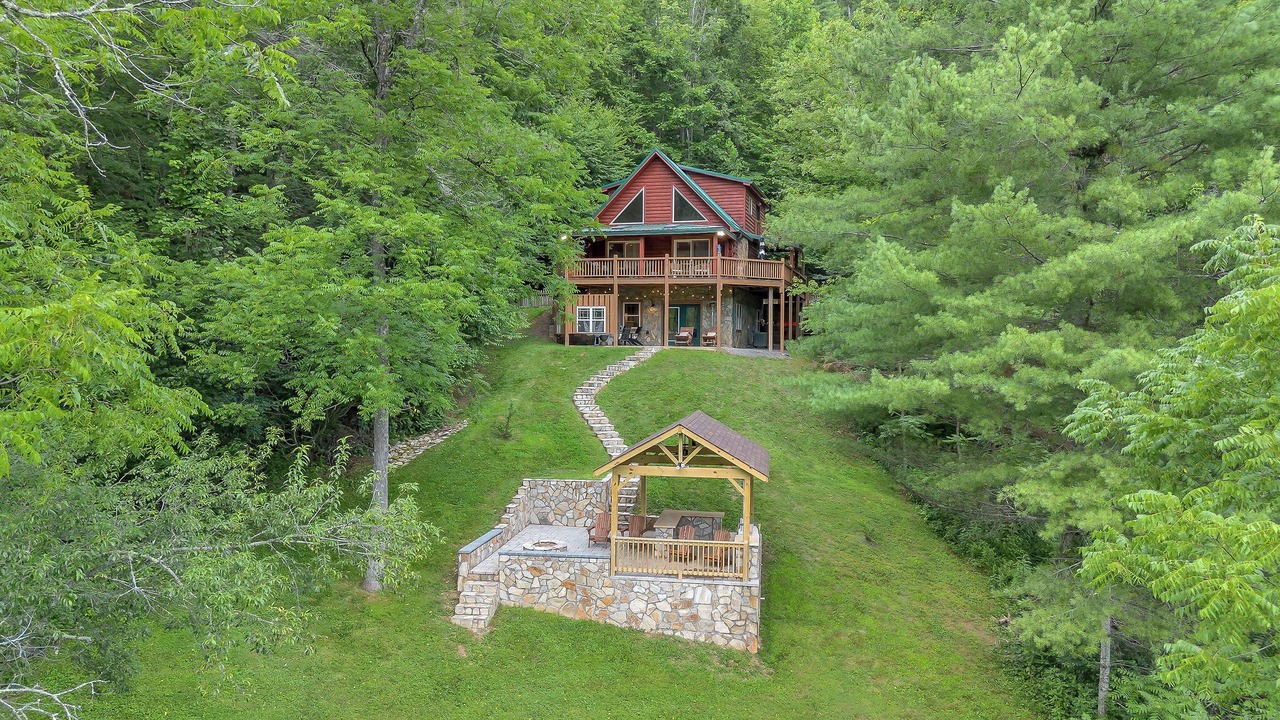Photo of Outdoor in Grassy Creek