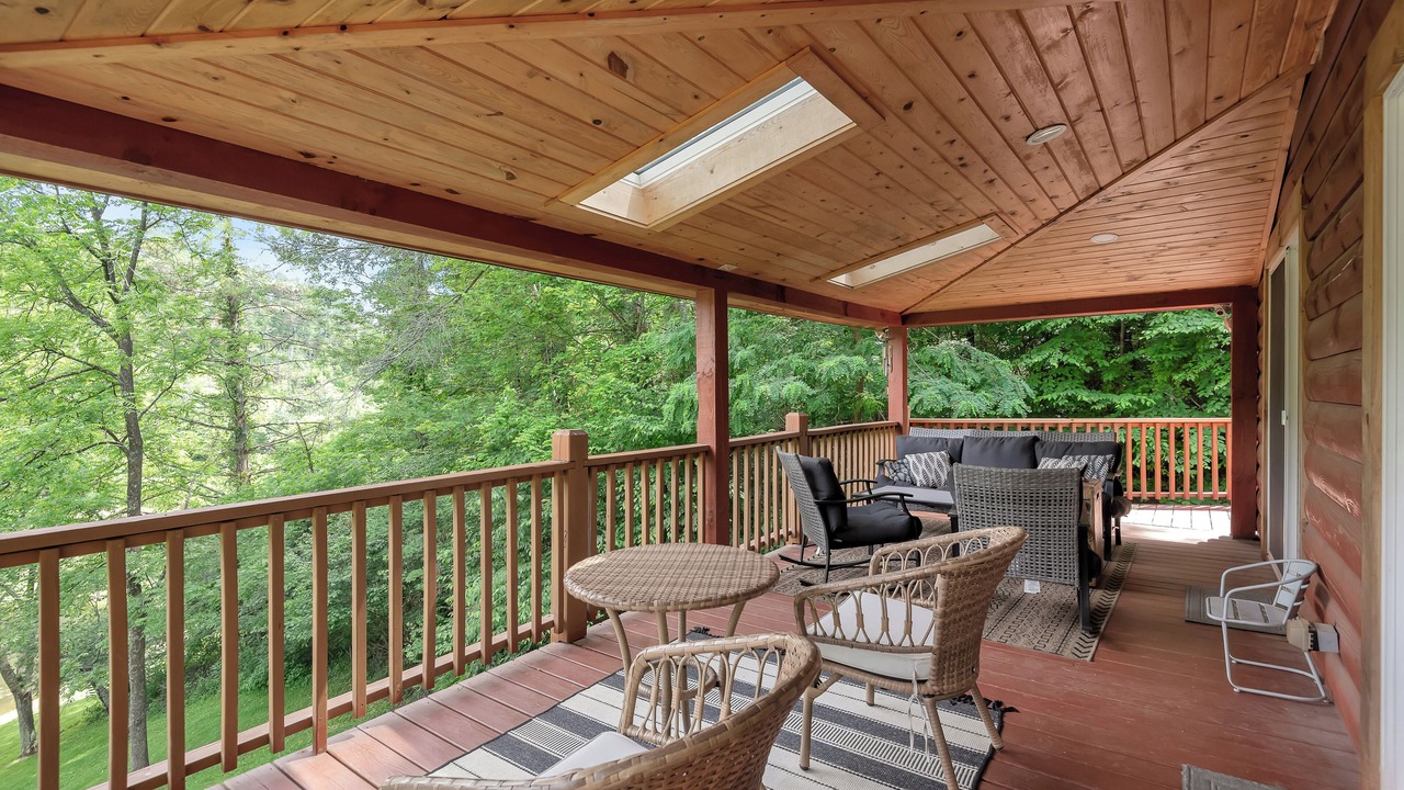 Photo of Outdoor in Grassy Creek