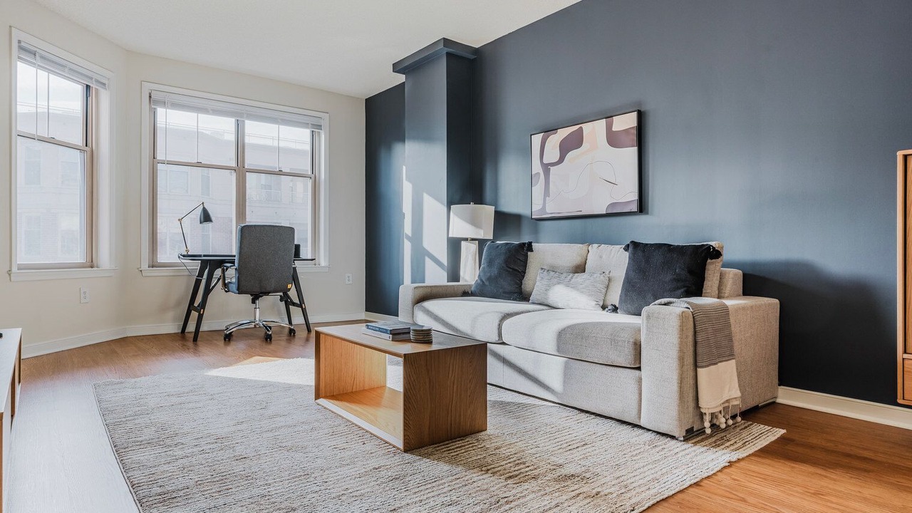 Photo of Livingroom in Dupont Circle