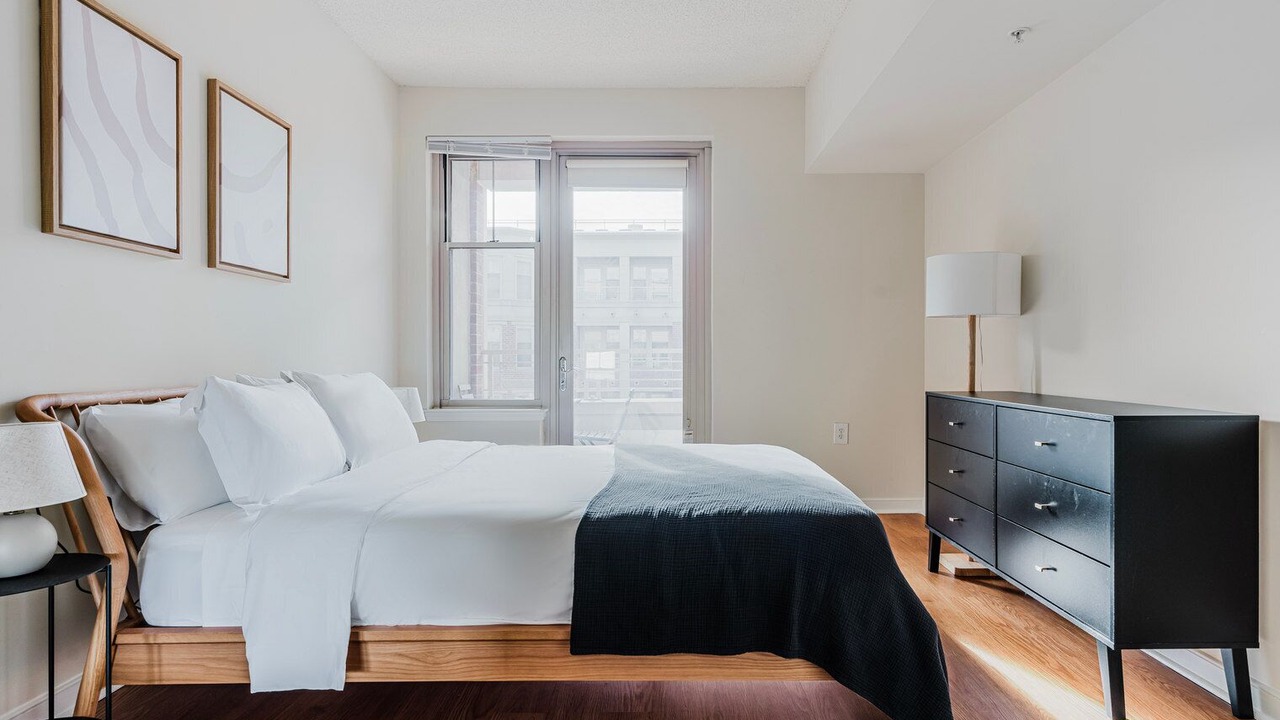Photo of Bedroom in Dupont Circle