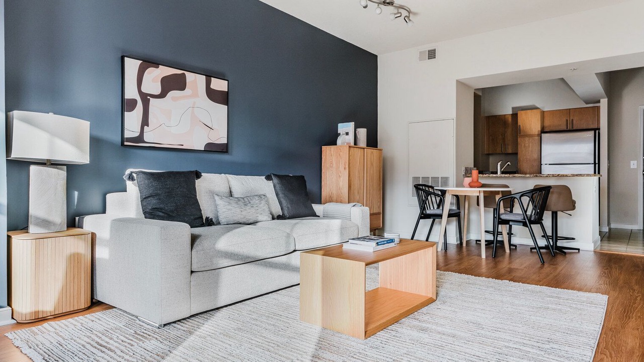 Photo of Livingroom in Dupont Circle