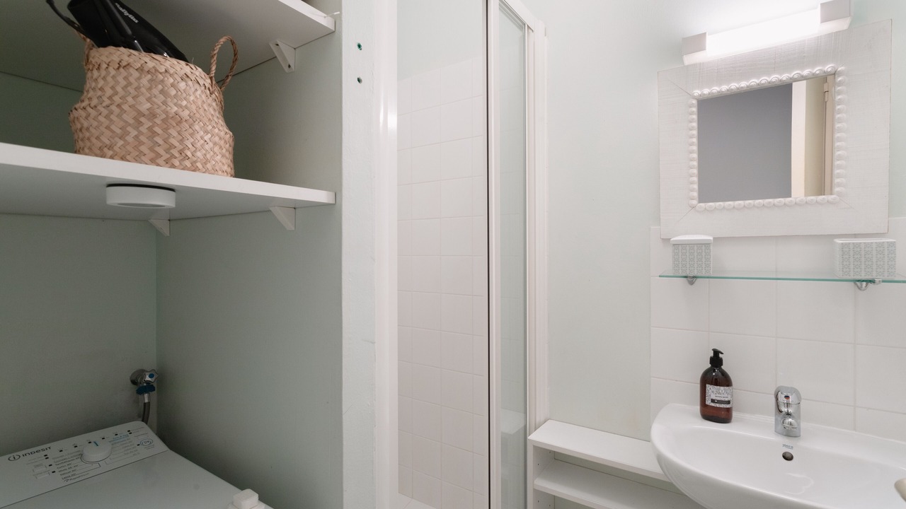 Photo of Bathroom in Lancieux