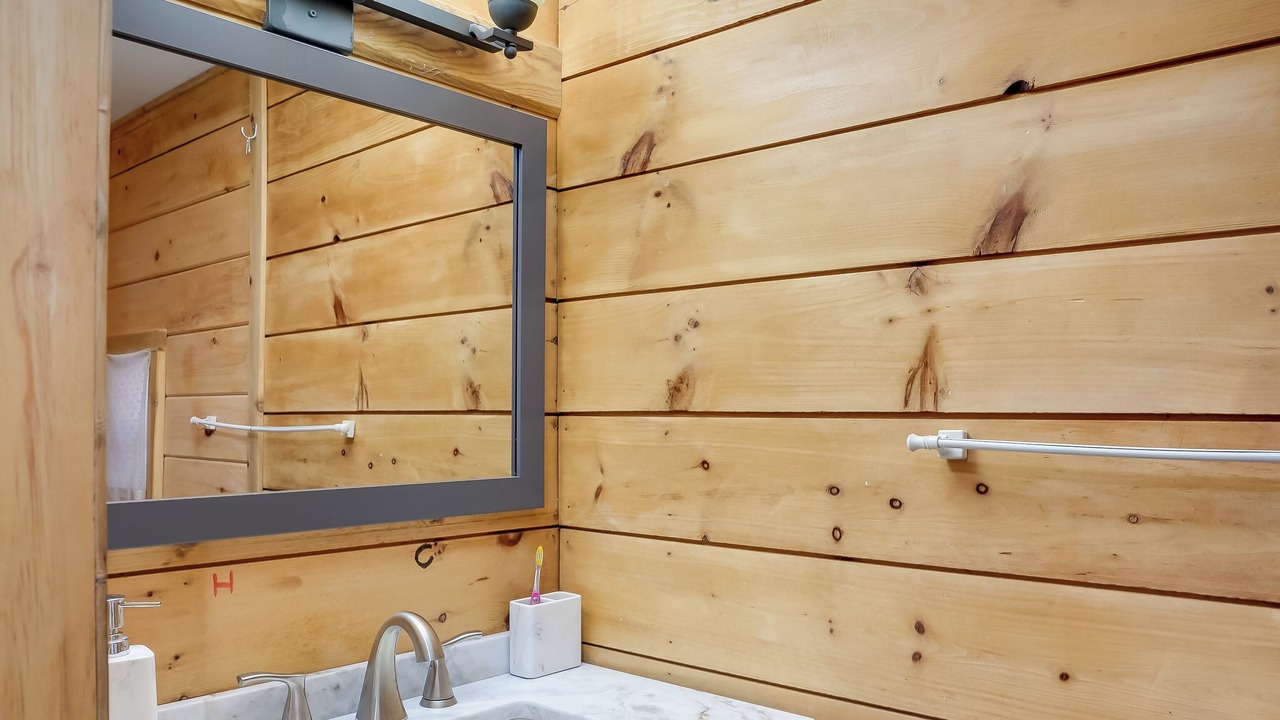 Photo of Bathroom in Ayer