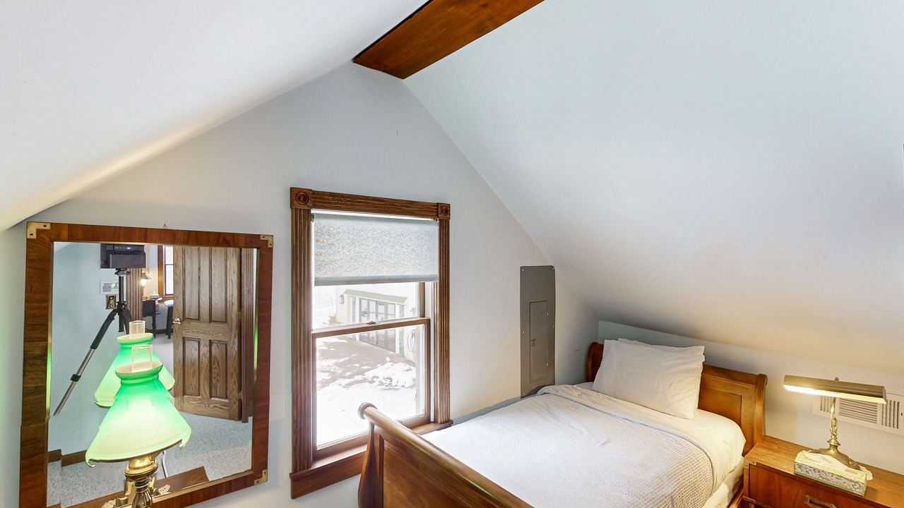 Photo of Bedroom in Bath