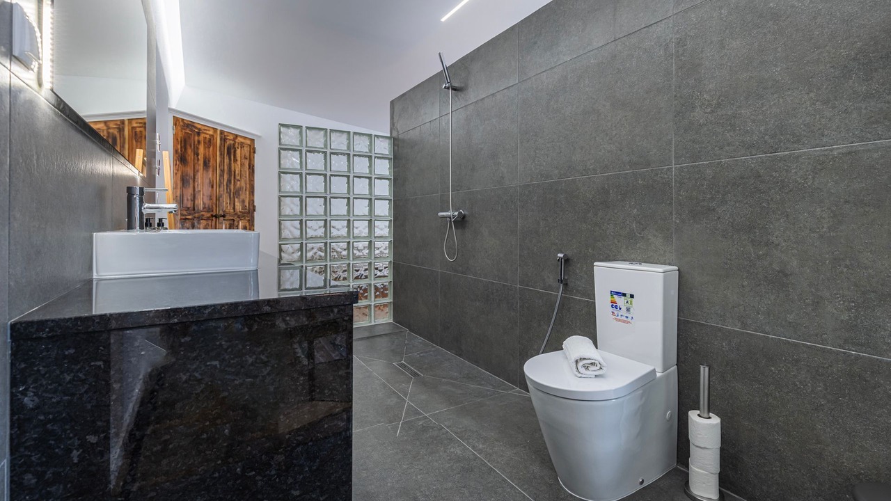 Photo of Bathroom in Magoito