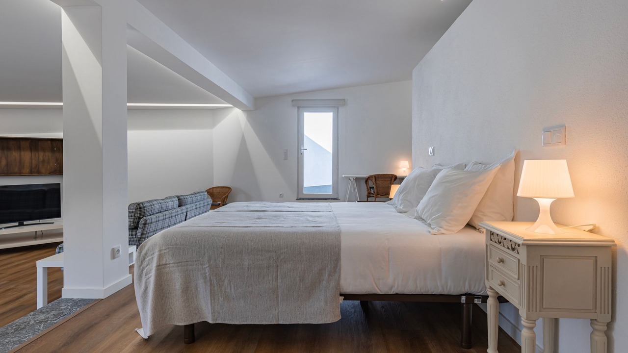 Photo of Bedroom in Magoito