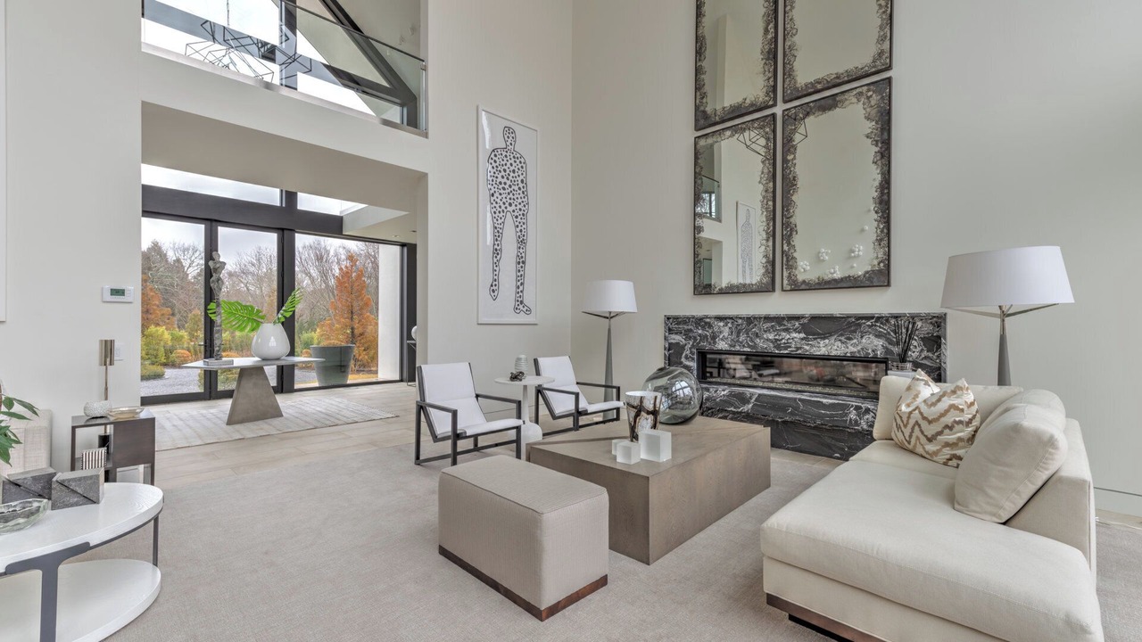 Photo of Livingroom in Water Mill