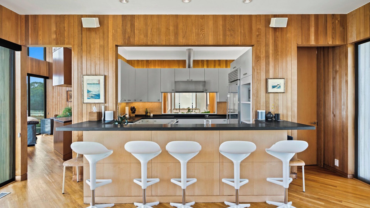 Photo of Kitchen in Suffolk County