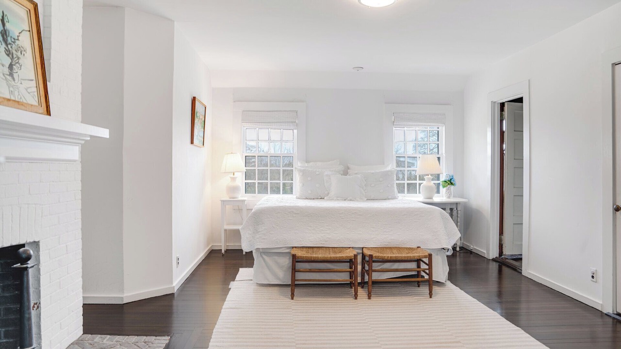 Photo of Bedroom in Quogue