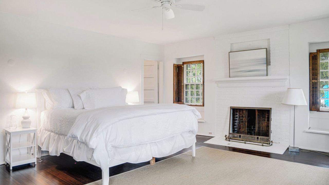 Photo of Bedroom in Quogue
