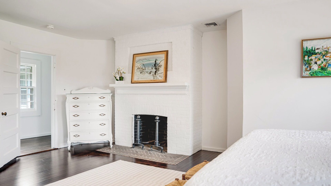 Photo of Bedroom in Quogue