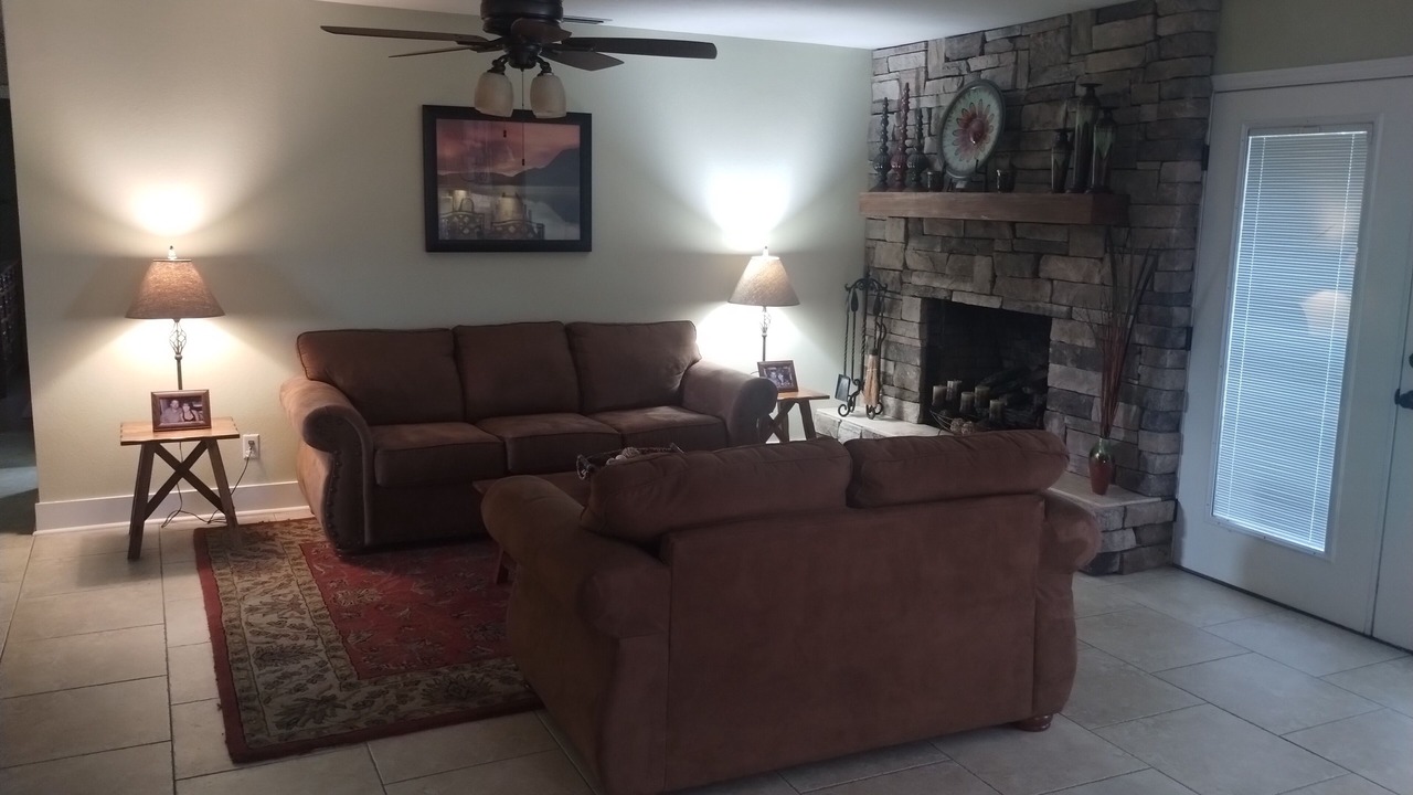 Photo of Livingroom in Bainbridge
