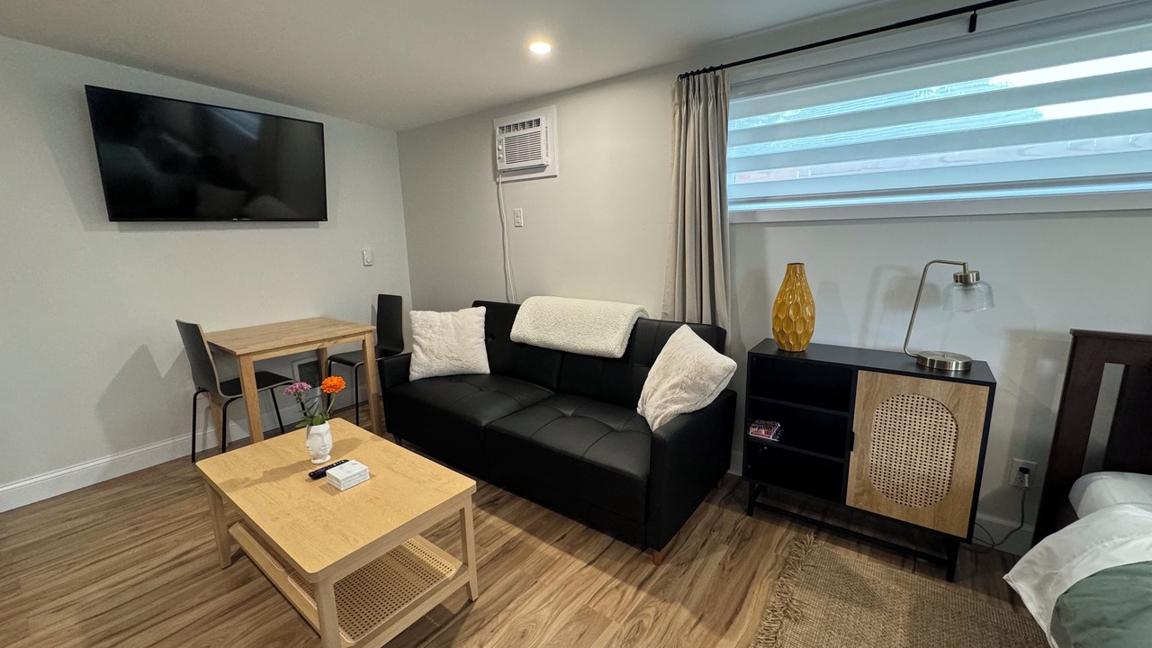 Photo of Livingroom in South Tacoma