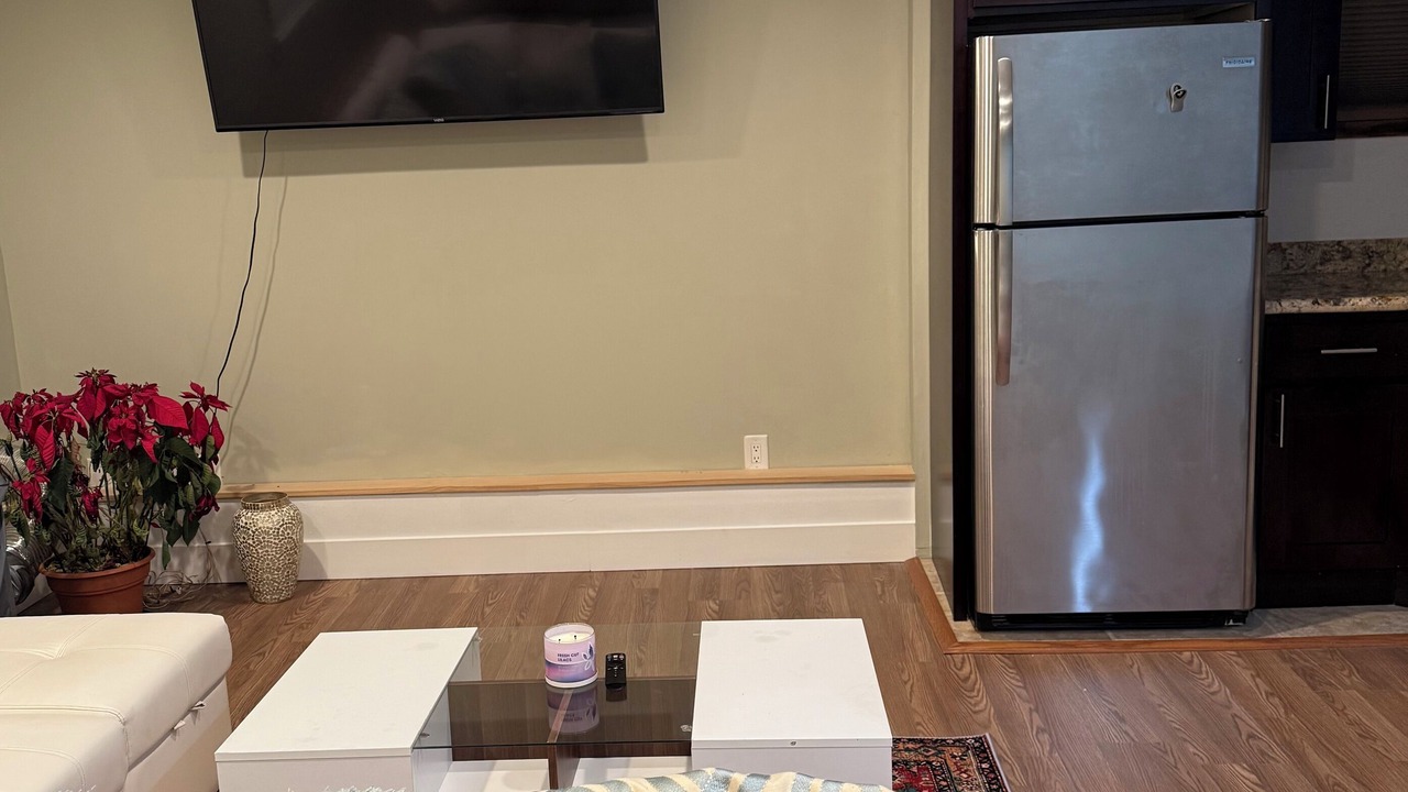 Photo of Livingroom in Lake Ronkonkoma