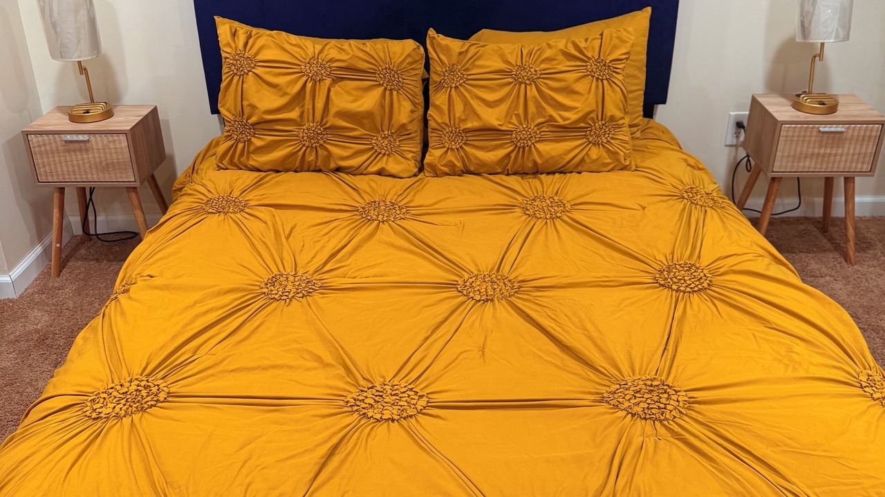 Photo of Bedroom in Lake Ronkonkoma