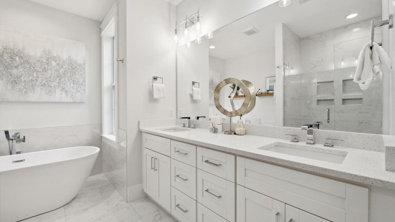 Photo of Bathroom in Treetop