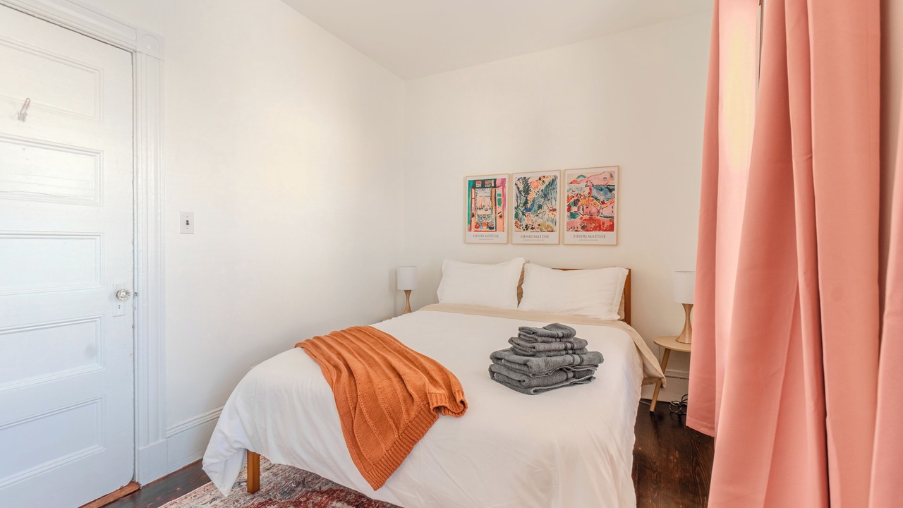 Photo of Bedroom in Somerville