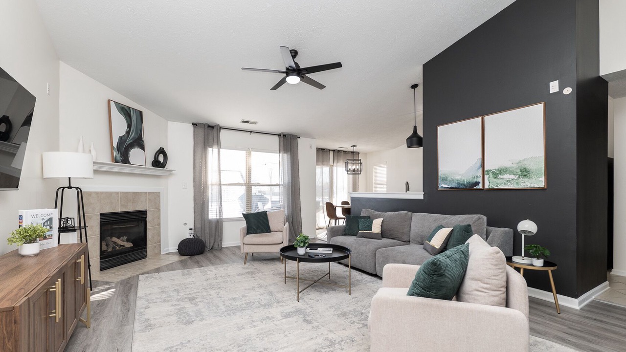Photo of Livingroom in Noblesville