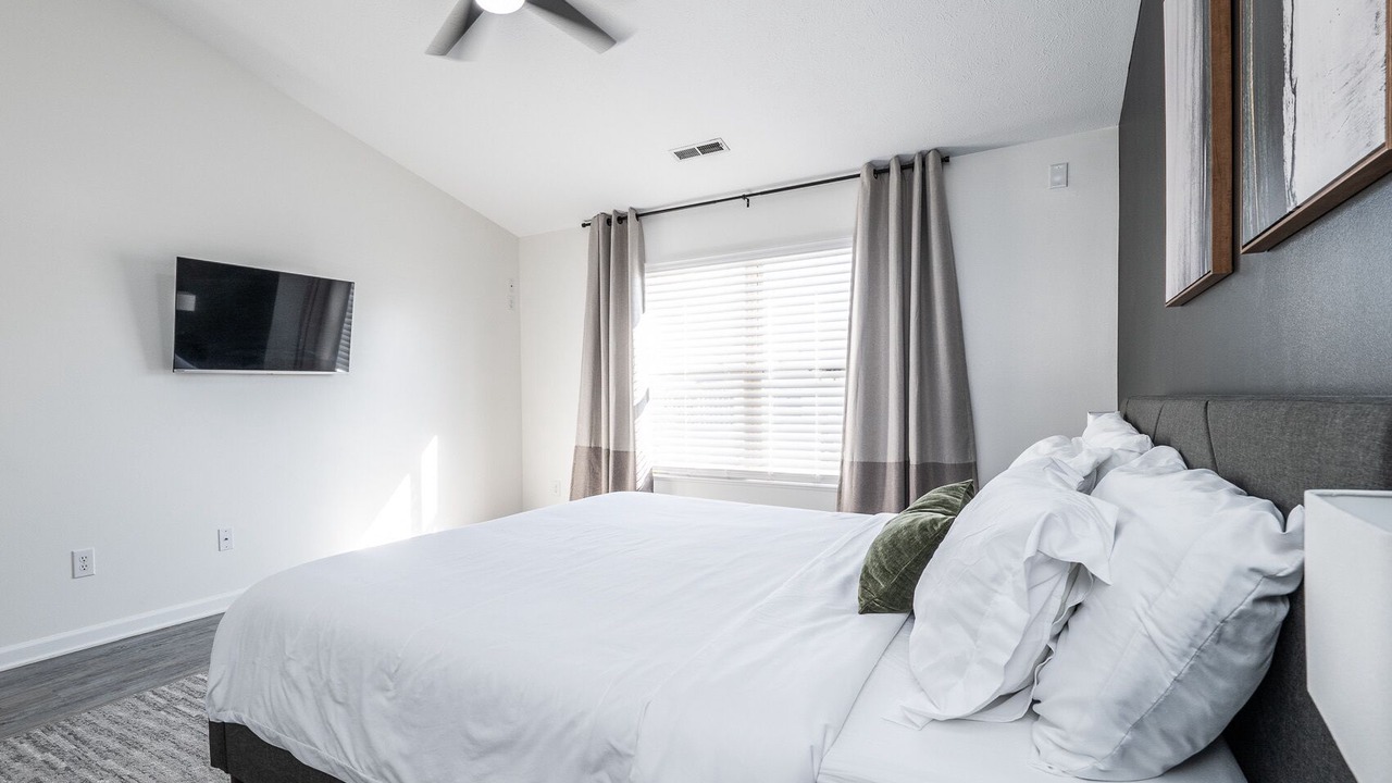 Photo of Bedroom in Noblesville