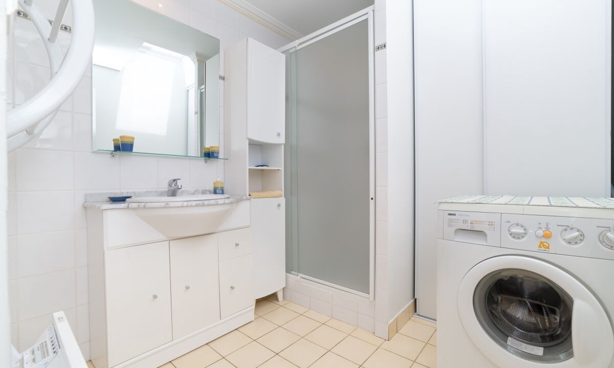 Photo of Bathroom in Plounevez-Moedec
