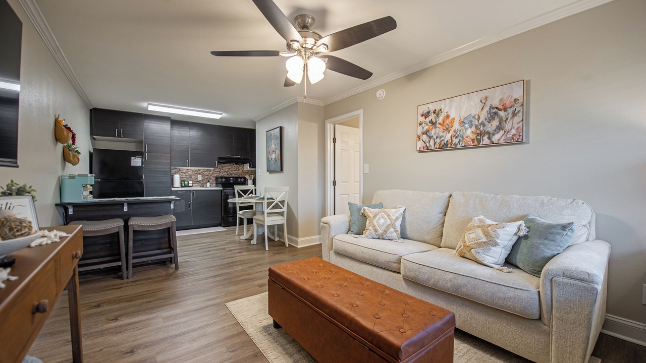 Photo of Livingroom in Tallahassee