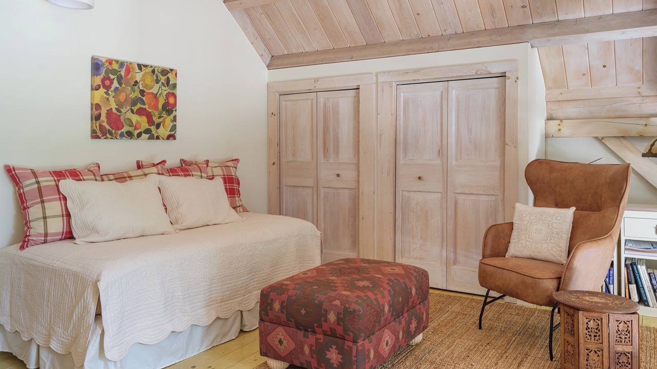 Photo of Bedroom in Canaan