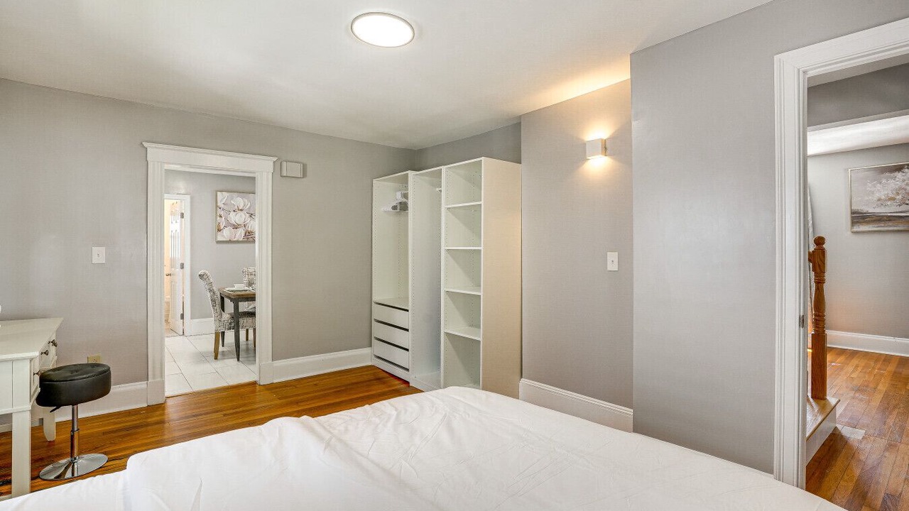 Photo of Bedroom in Lynn