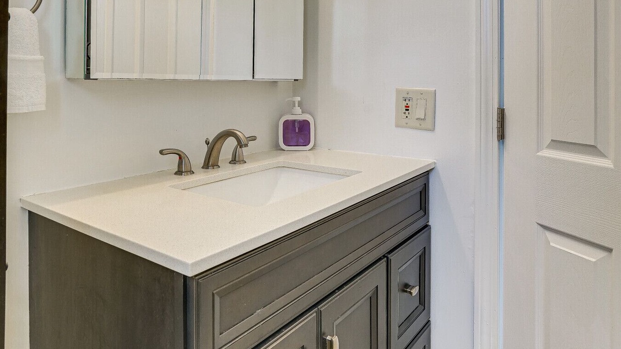 Photo of Bathroom in Lynn