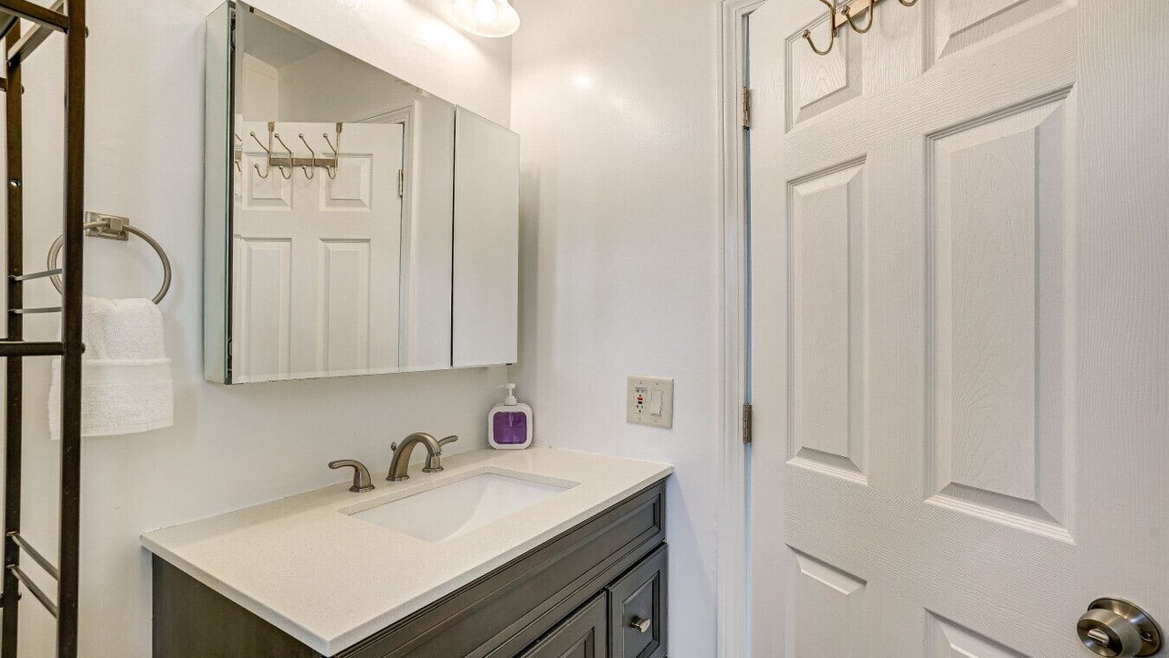 Photo of Bathroom in Lynn