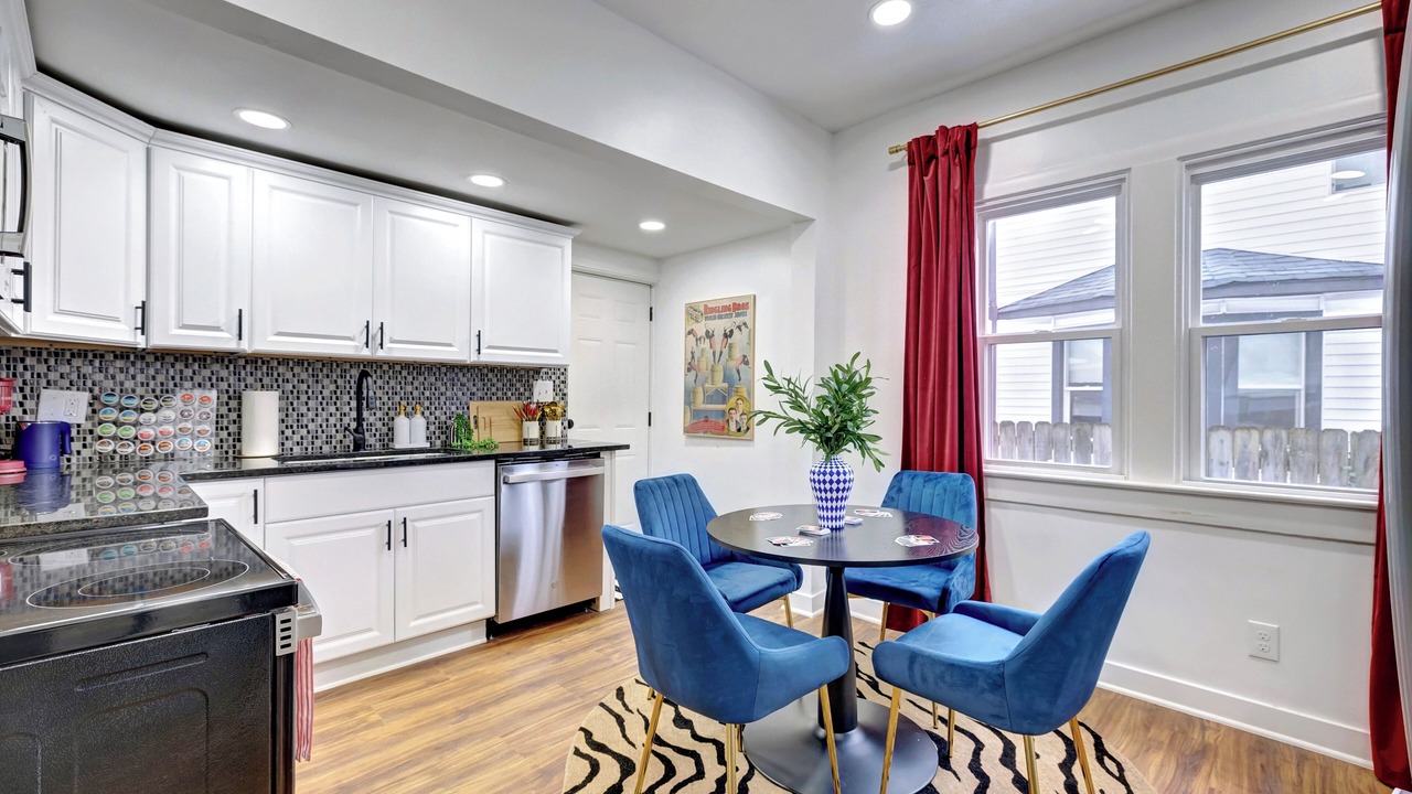 Photo of Kitchen in Fountain Square