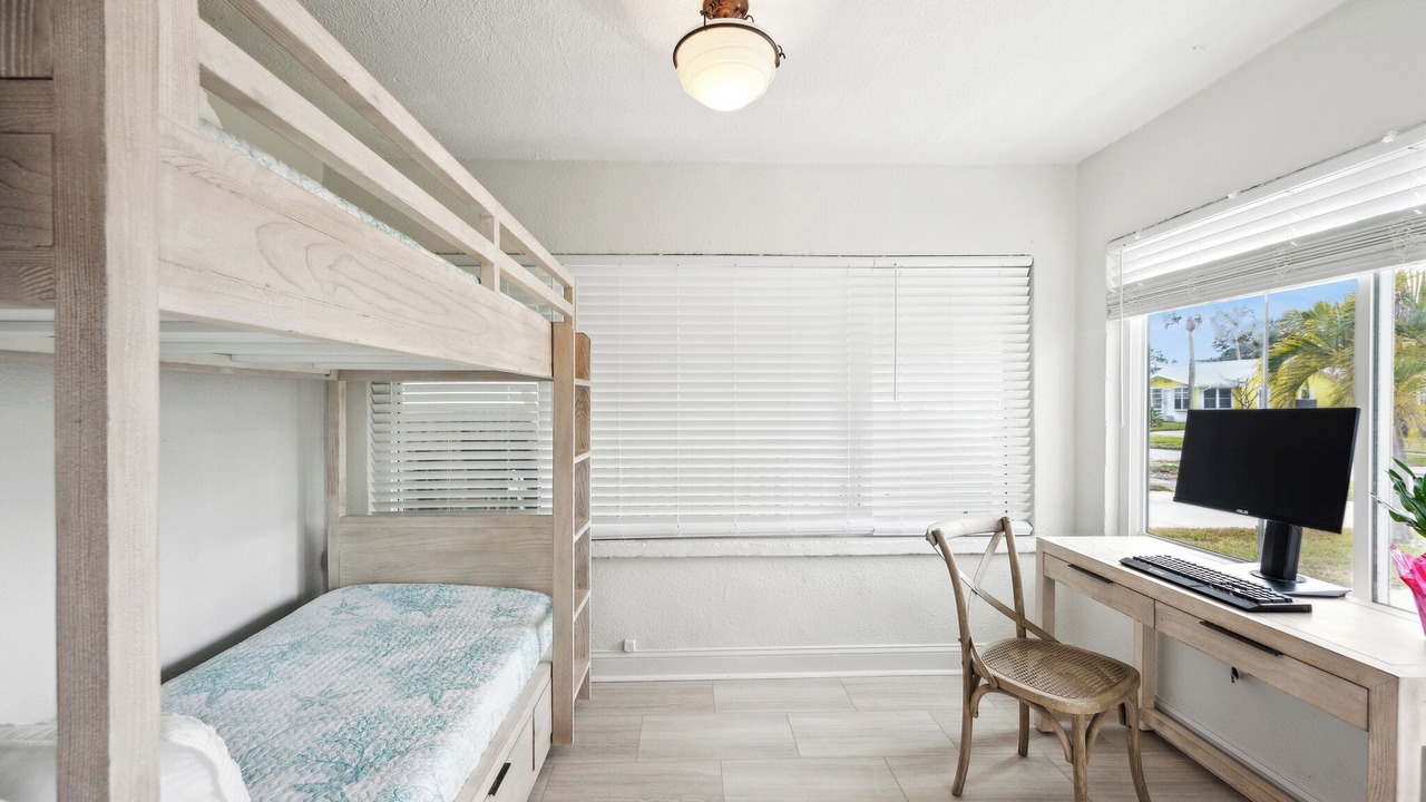 Photo of Bedroom in Bay Esplanade