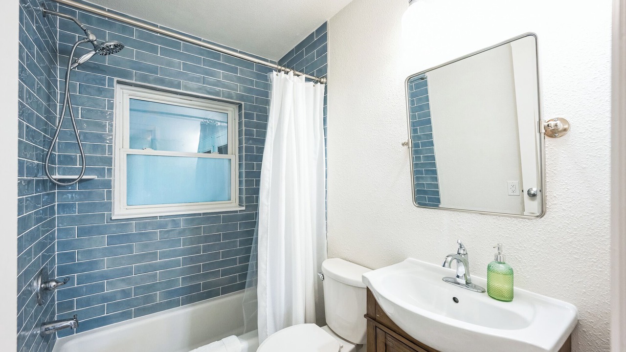 Photo of Bathroom in Bay Esplanade