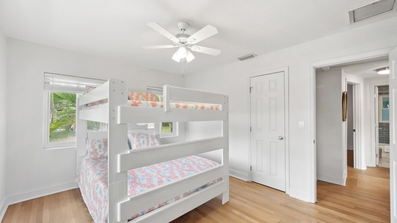 Photo of Bedroom in Bay Esplanade