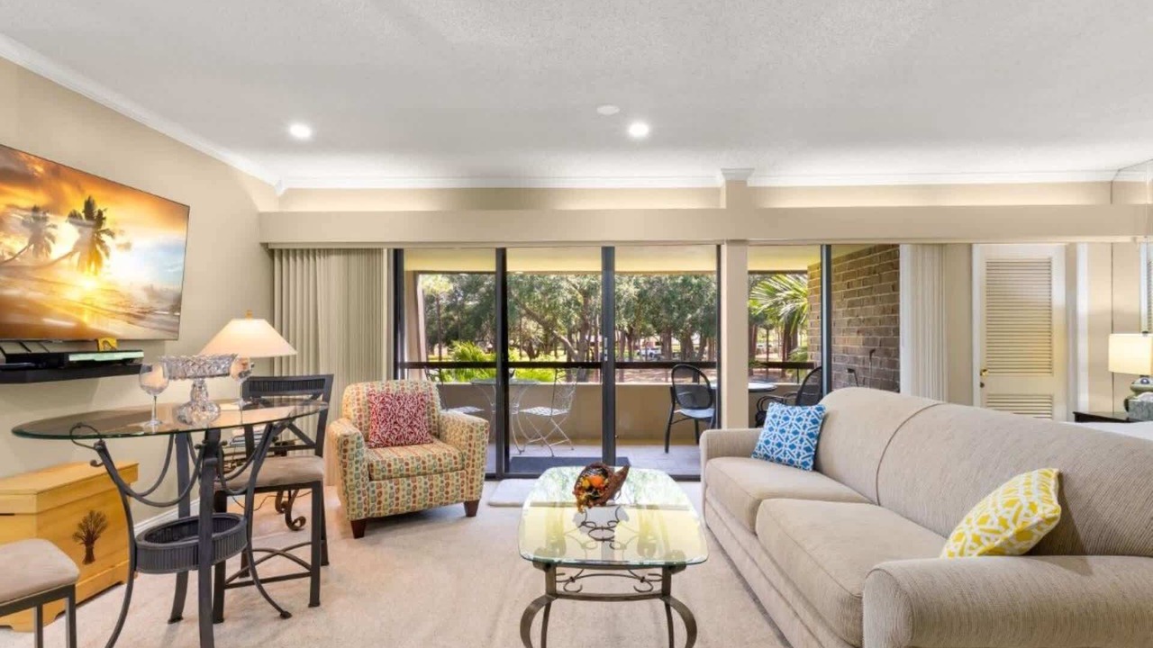 Photo of Livingroom in Palm Harbor