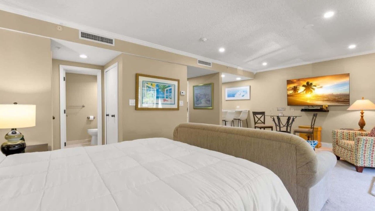 Photo of Bedroom in Palm Harbor
