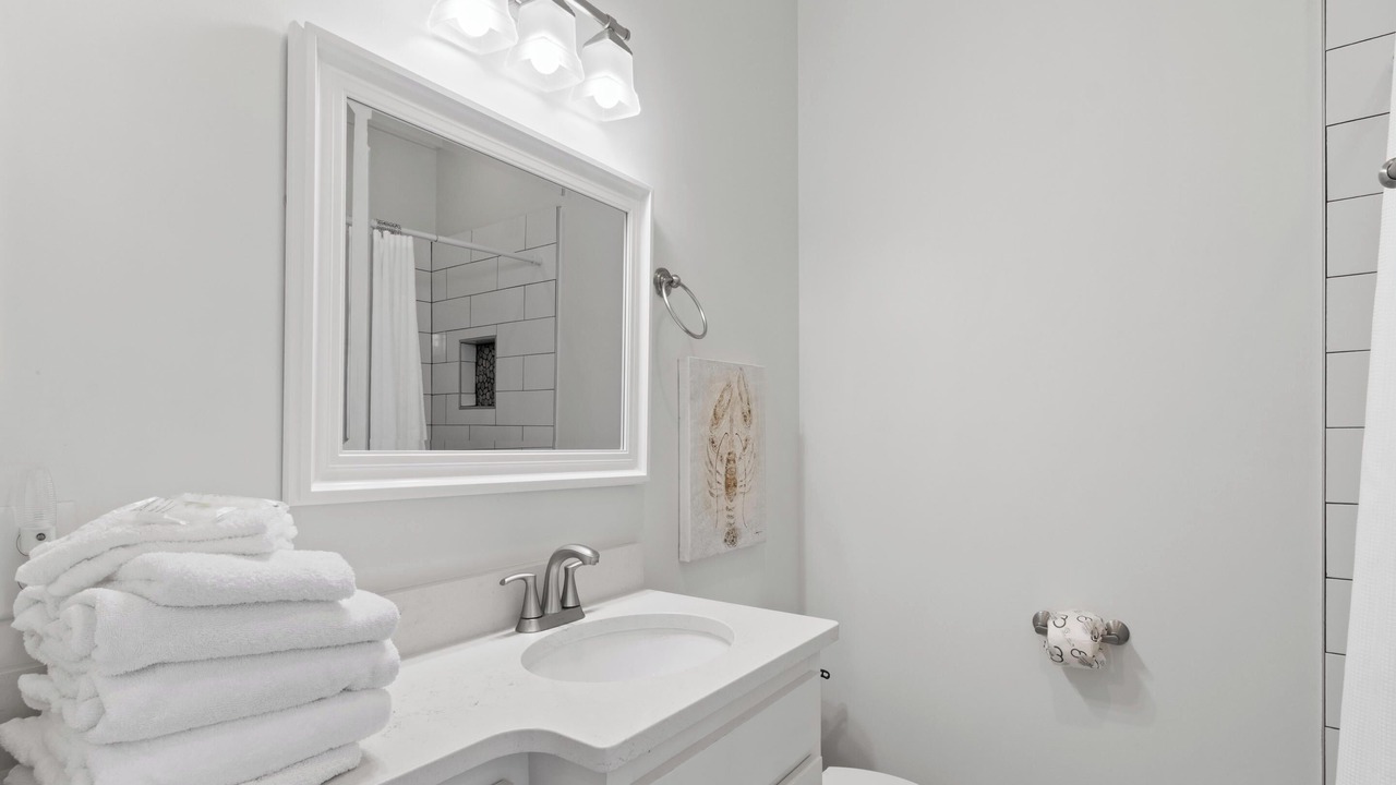 Photo of Bathroom in Treetop