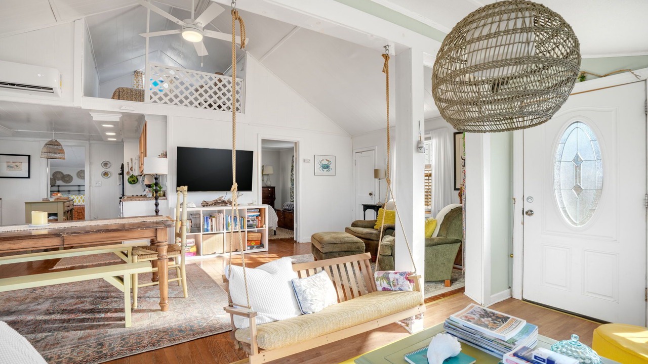 Photo of Livingroom in Birdsnest