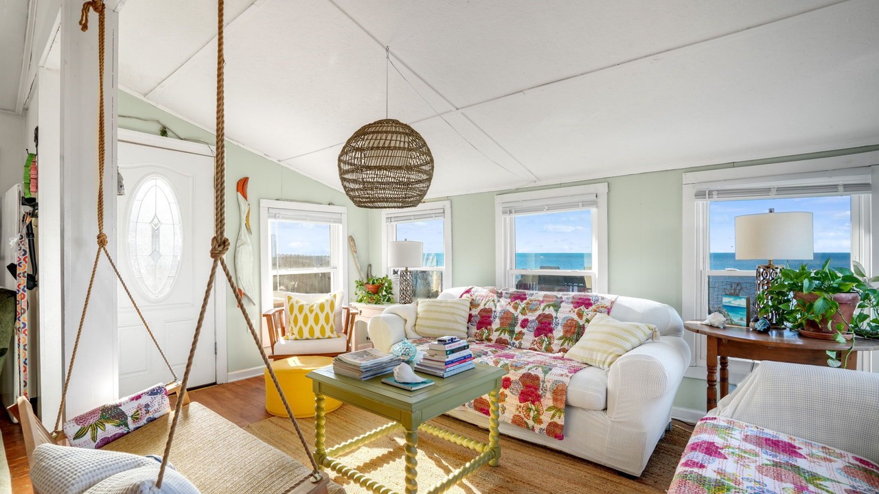 Photo of Livingroom in Birdsnest